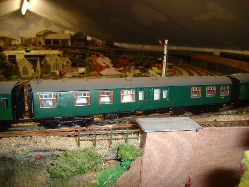 bachmann 4CEP #TS# coach gutted and rebuilt as 4BEP buffet Drawings did help