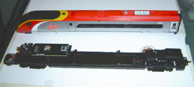 Hornby Model Railway Review - Hornby Virgin Pendolino (R2467X or R2467) 